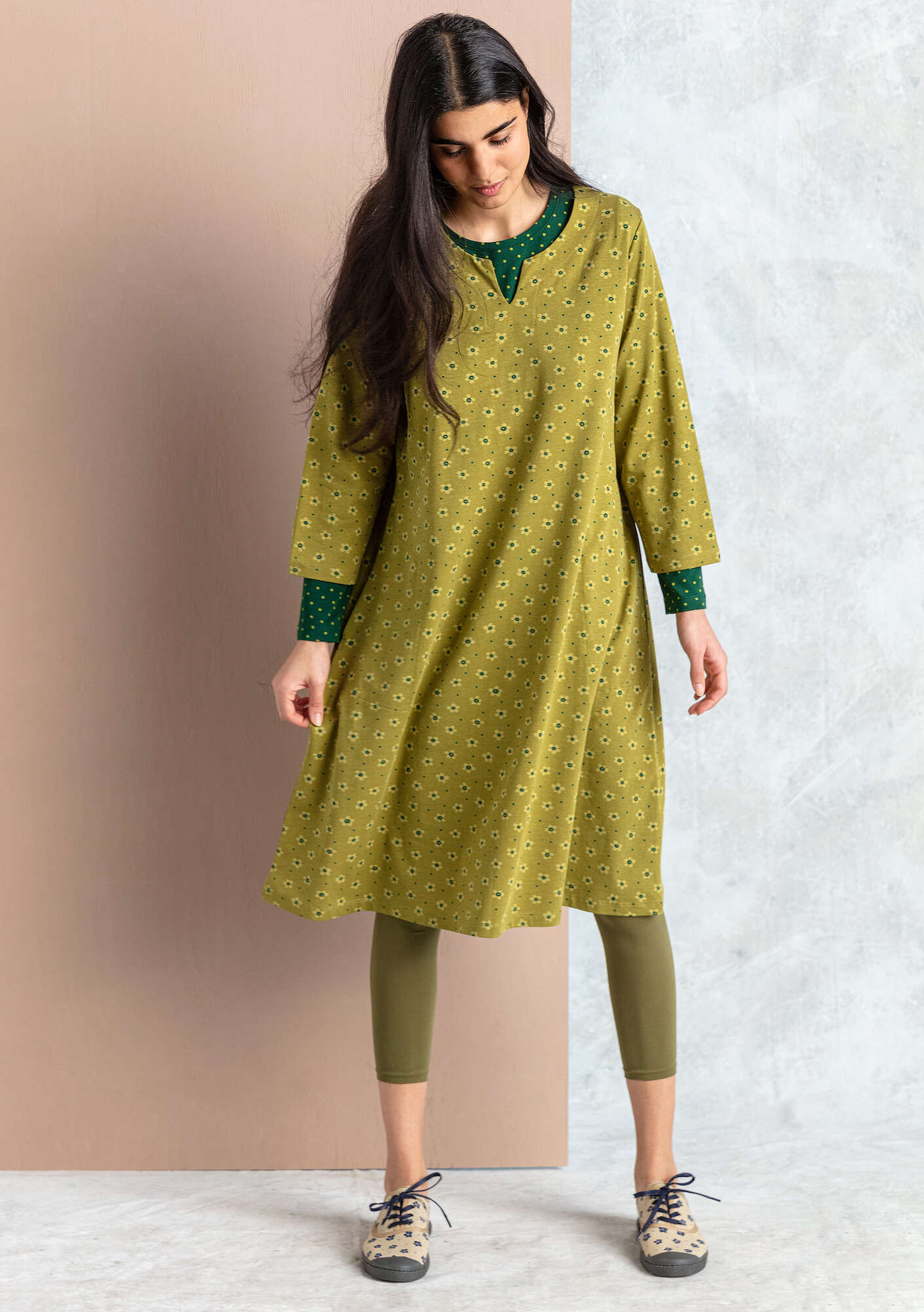 “Belle” jersey dress in organic cotton/spandex avocado/patterned thumbnail