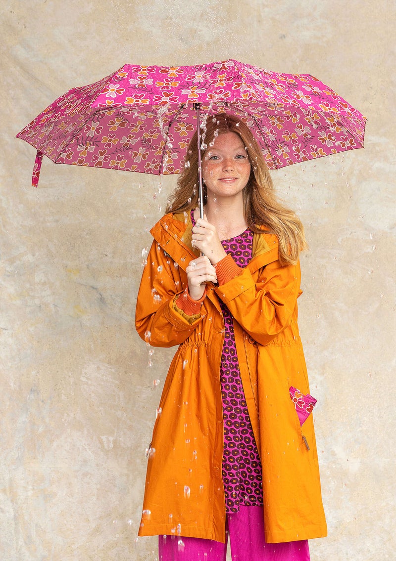 “Peggy” umbrella made from recycled polyester hibiscus