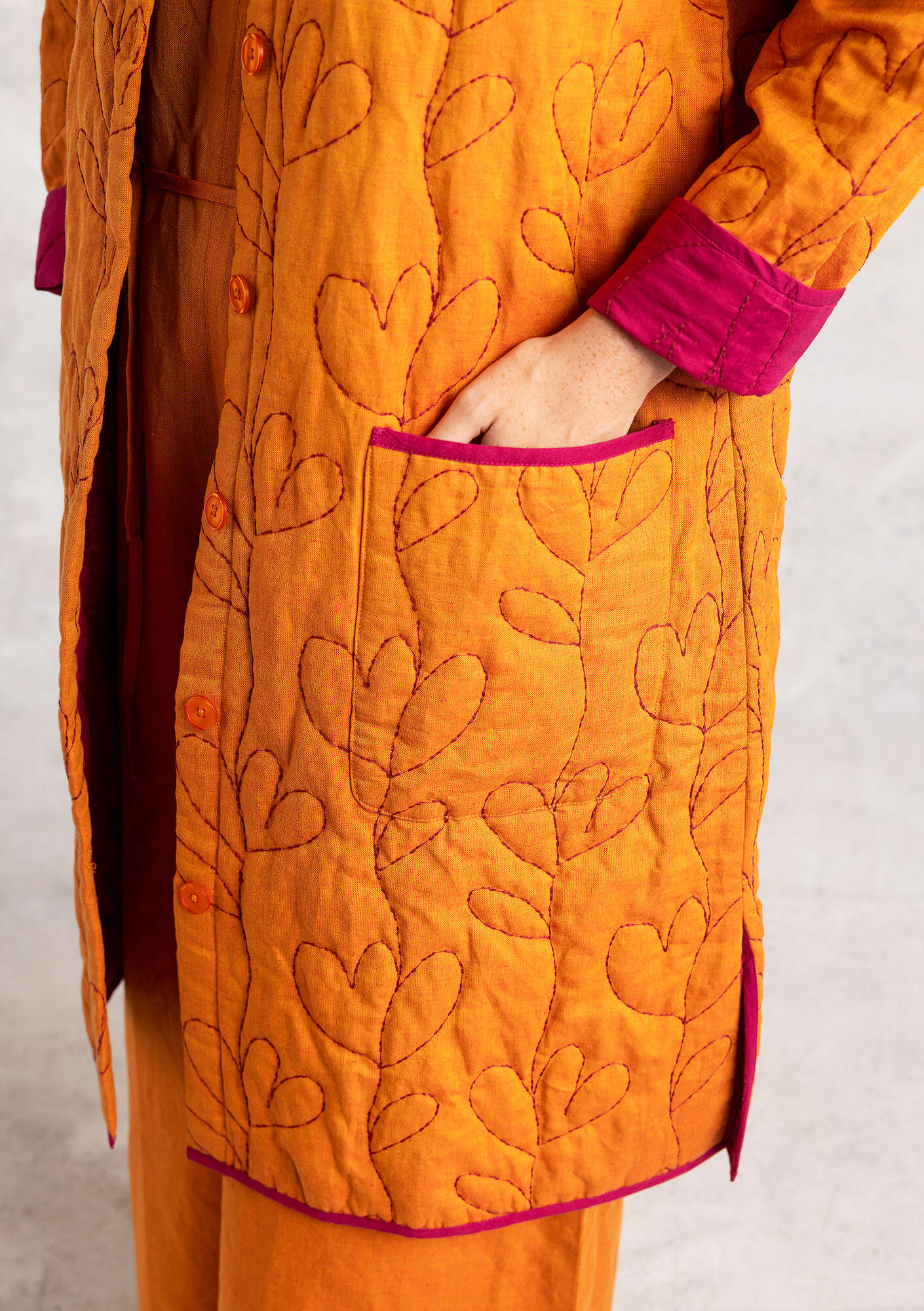 “Idun” quilted coat in organic cotton/linen mountain ash thumbnail