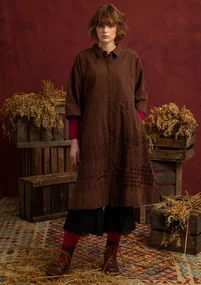 Besticktes Webkleid „Fields“ aus Bio-Baumwolle - dunkelschokolade
