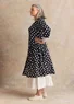 Robe tissée ”Tindra” en coton biologique (noir/motif XXL)