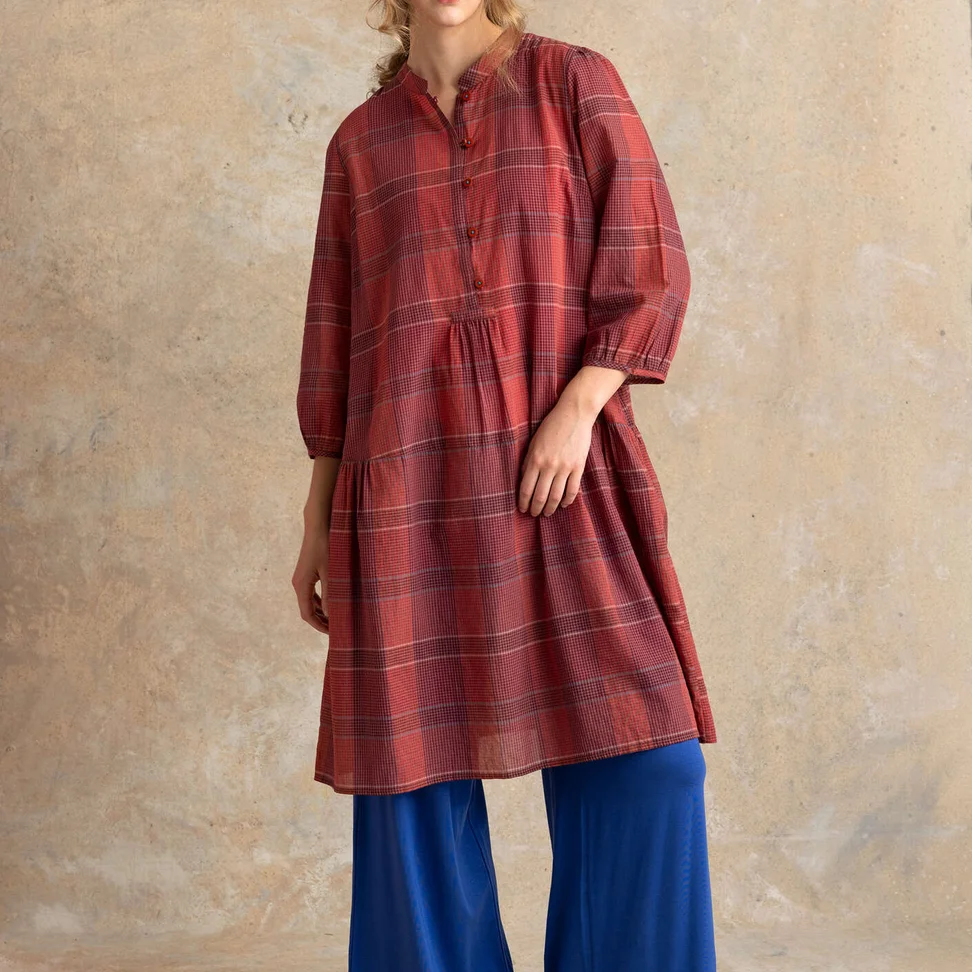 Robe tissée ”Nora” en coton biologique - rouge garance