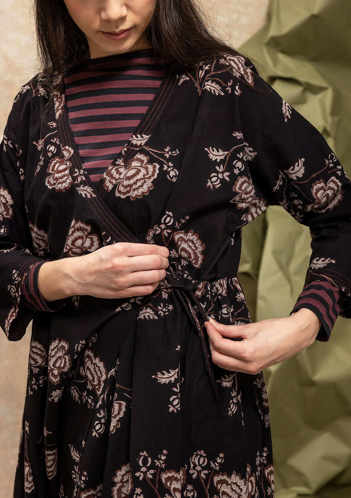Rose Hip” woven dress in organic cotton gudrunsjoden.com
