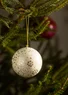 Kerstbal van papier-maché (amandelmelk Eén maat)