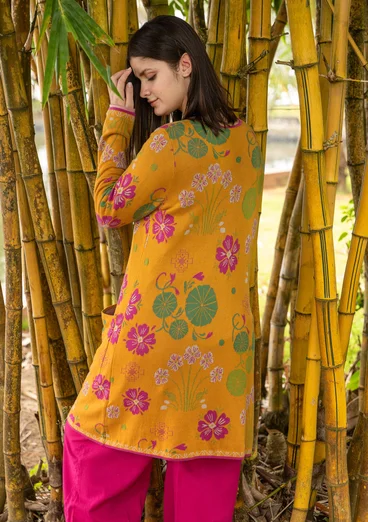 Long gilet "Täppa" en coton biologique - moutarde