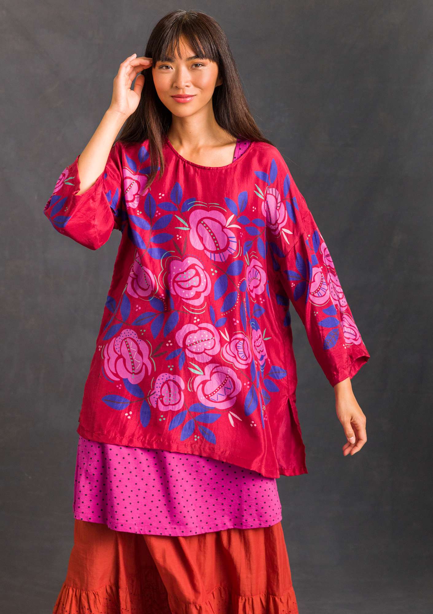 “Rose Garden” silk blouse cranberry thumbnail