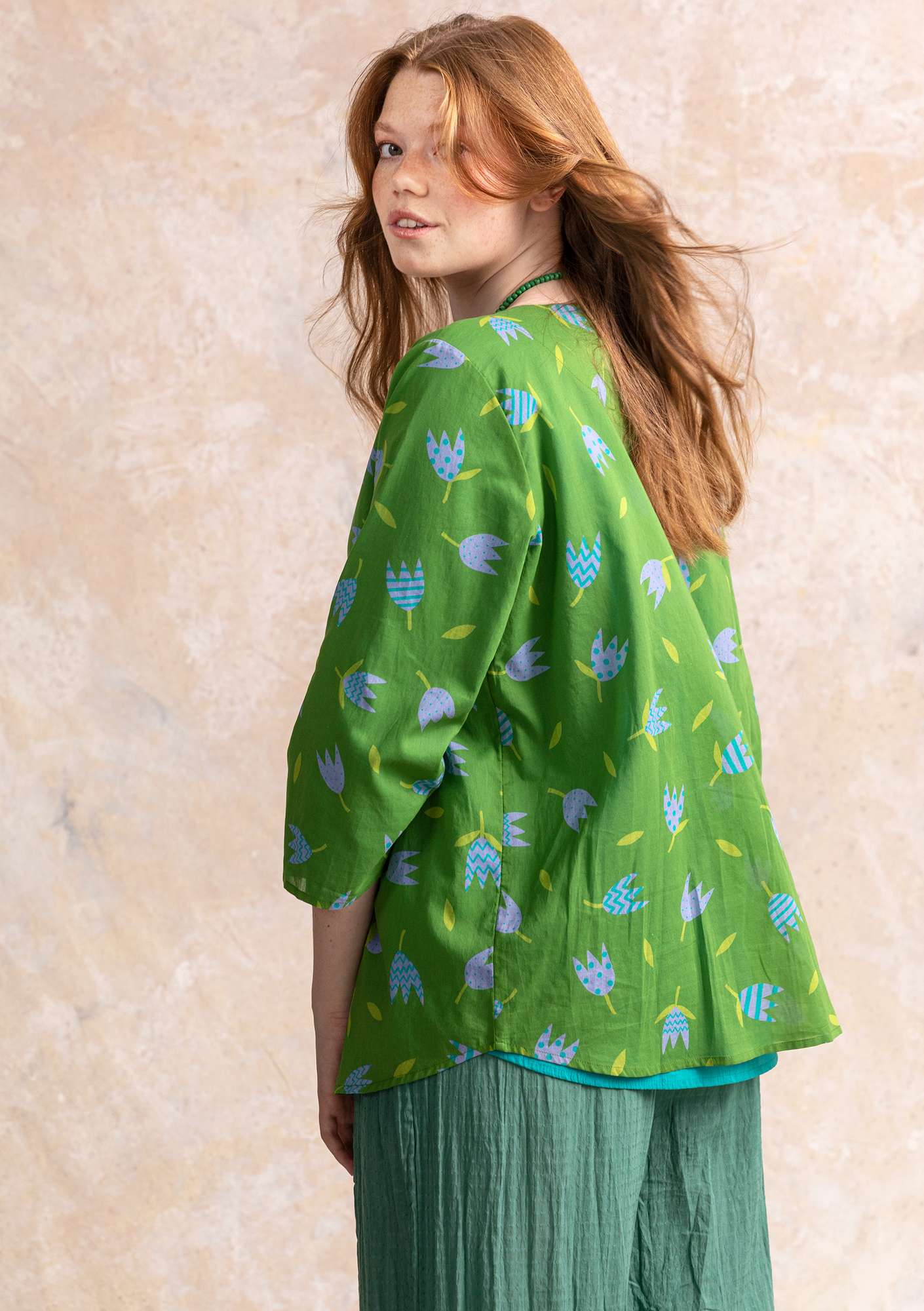 “Evelyn” organic cotton blouse cactus/patterned