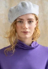 Knitted beret in felted organic wool - ljus0SP0grmelange