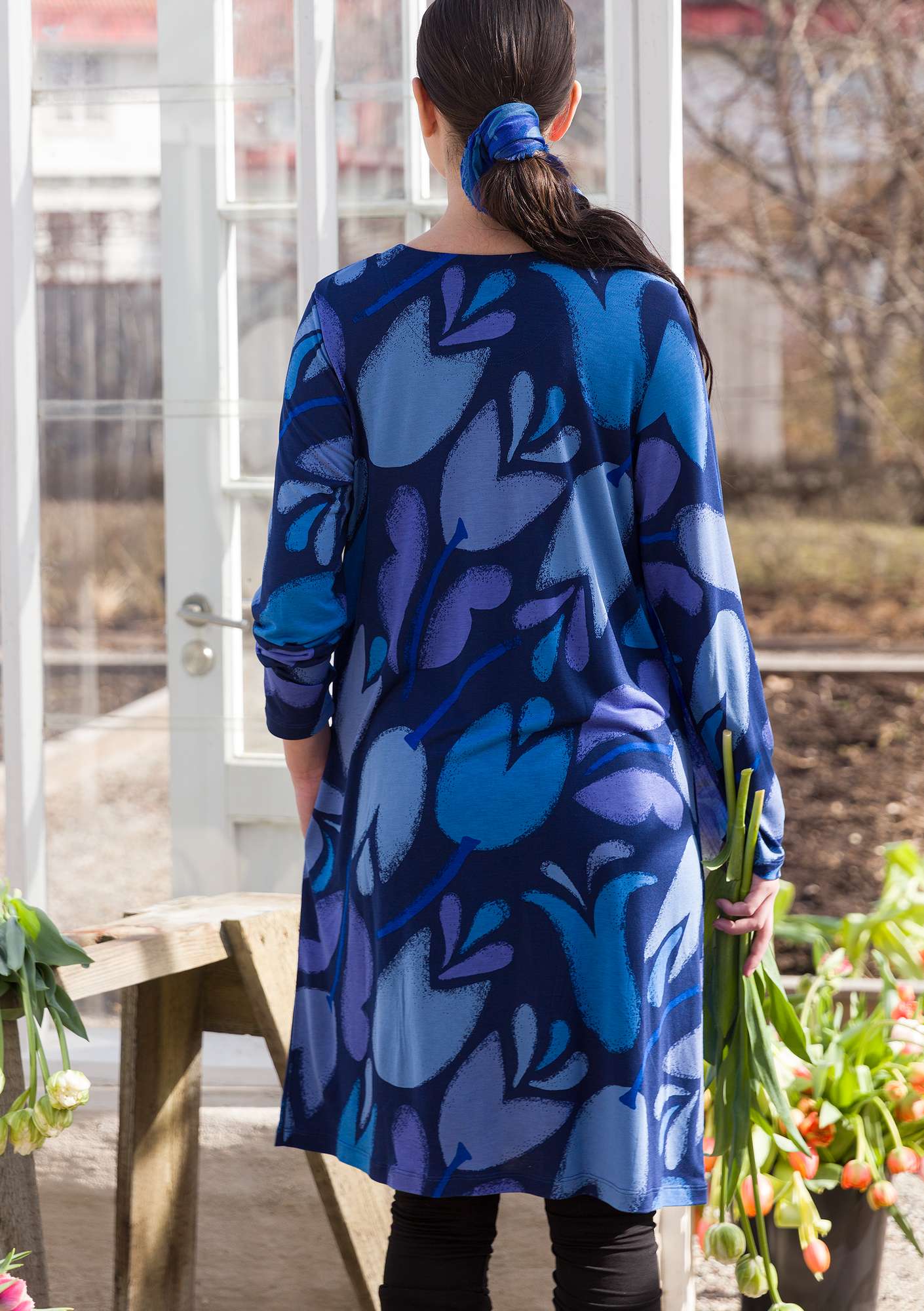 Robe ”Botanica” en jersey de modal bleu nuit thumbnail