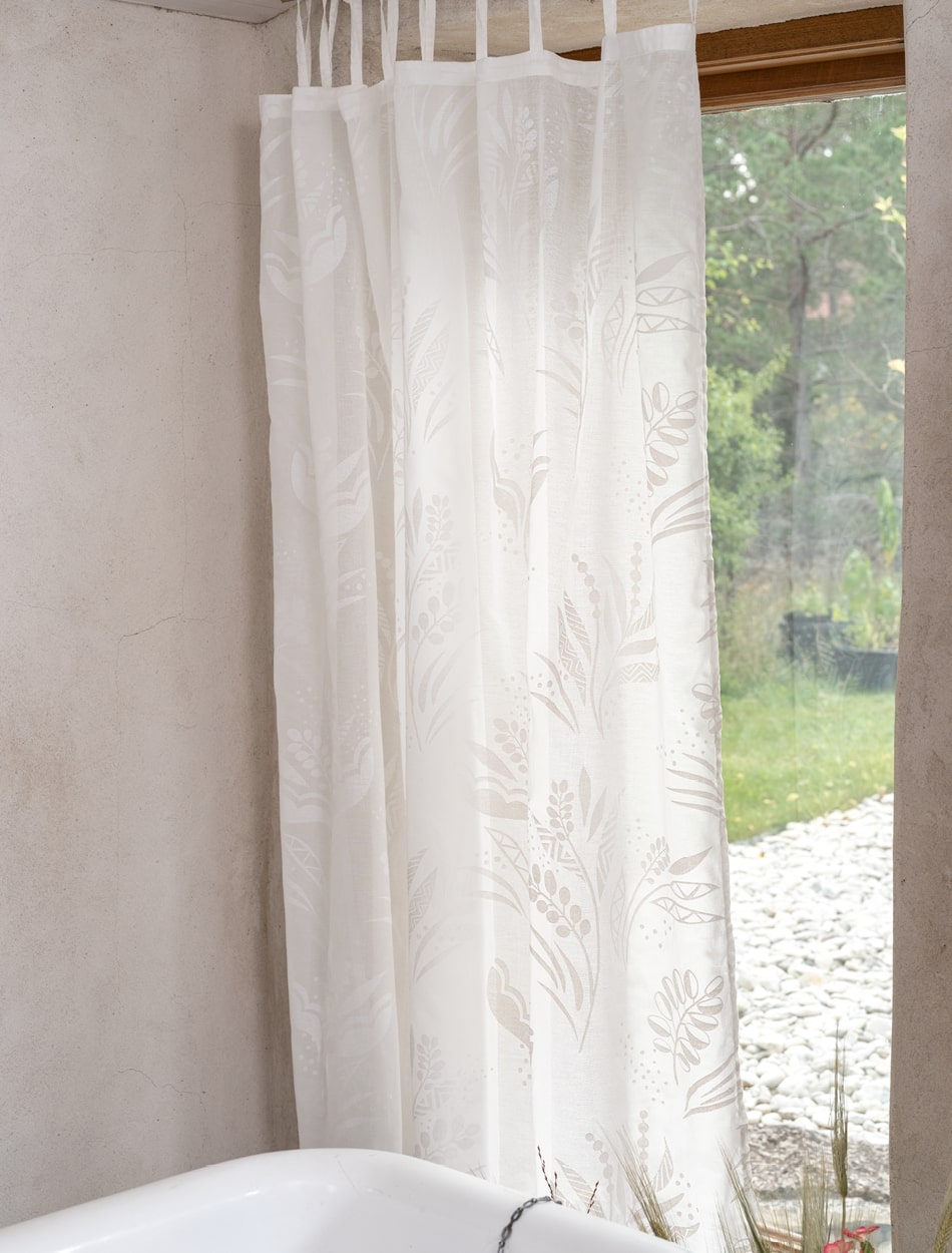 “Meadow” mid-length curtain made of organic cotton