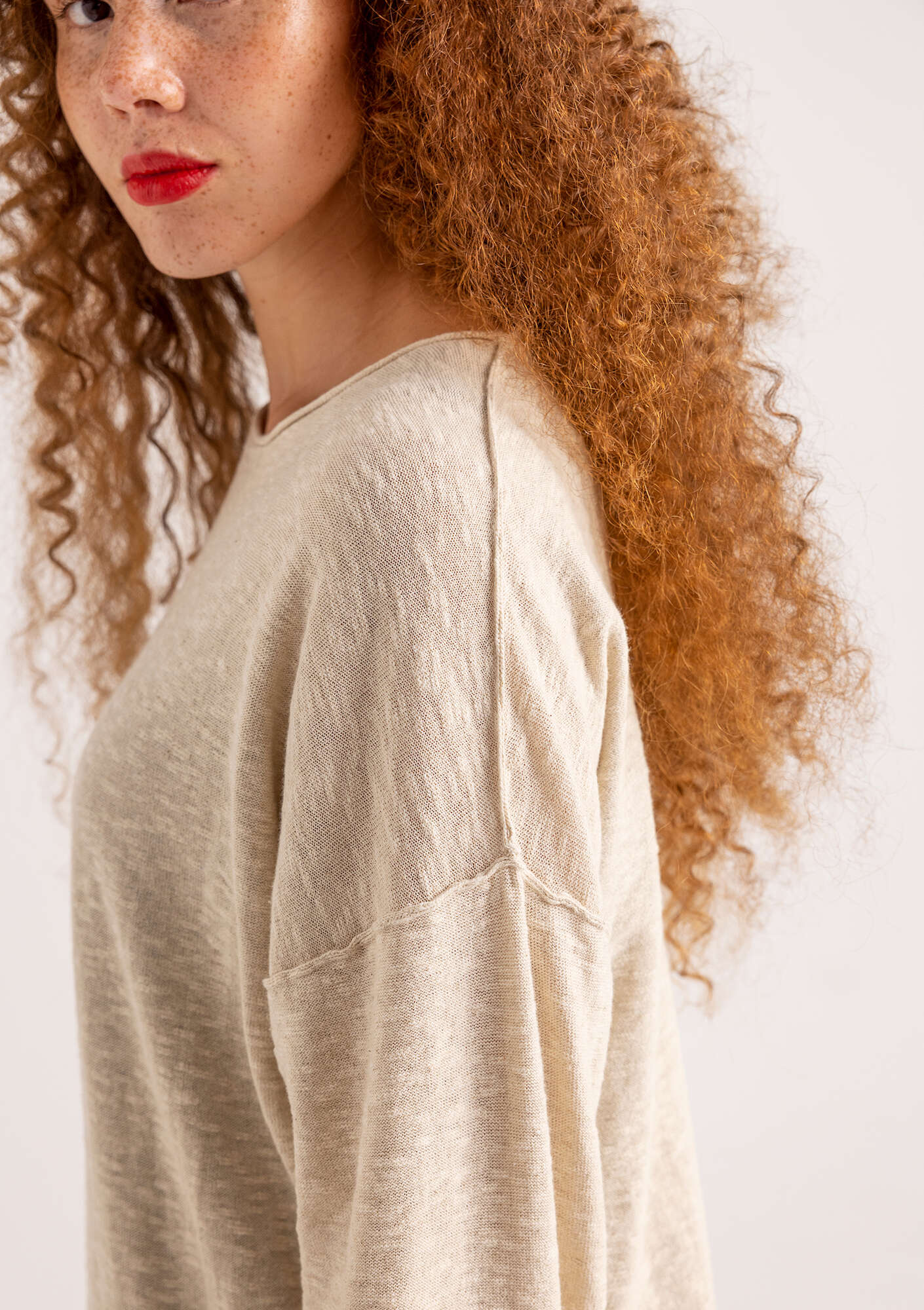 Knit long sweater in linen/organic cotton undyed thumbnail