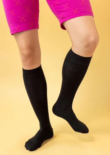 Polvisukat ekopuuvillaa - musta