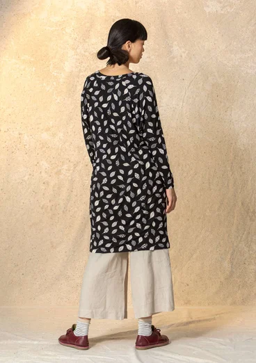 Trikåklänning "Spirit" i bambuviskos/elastan - svart/mönstrad