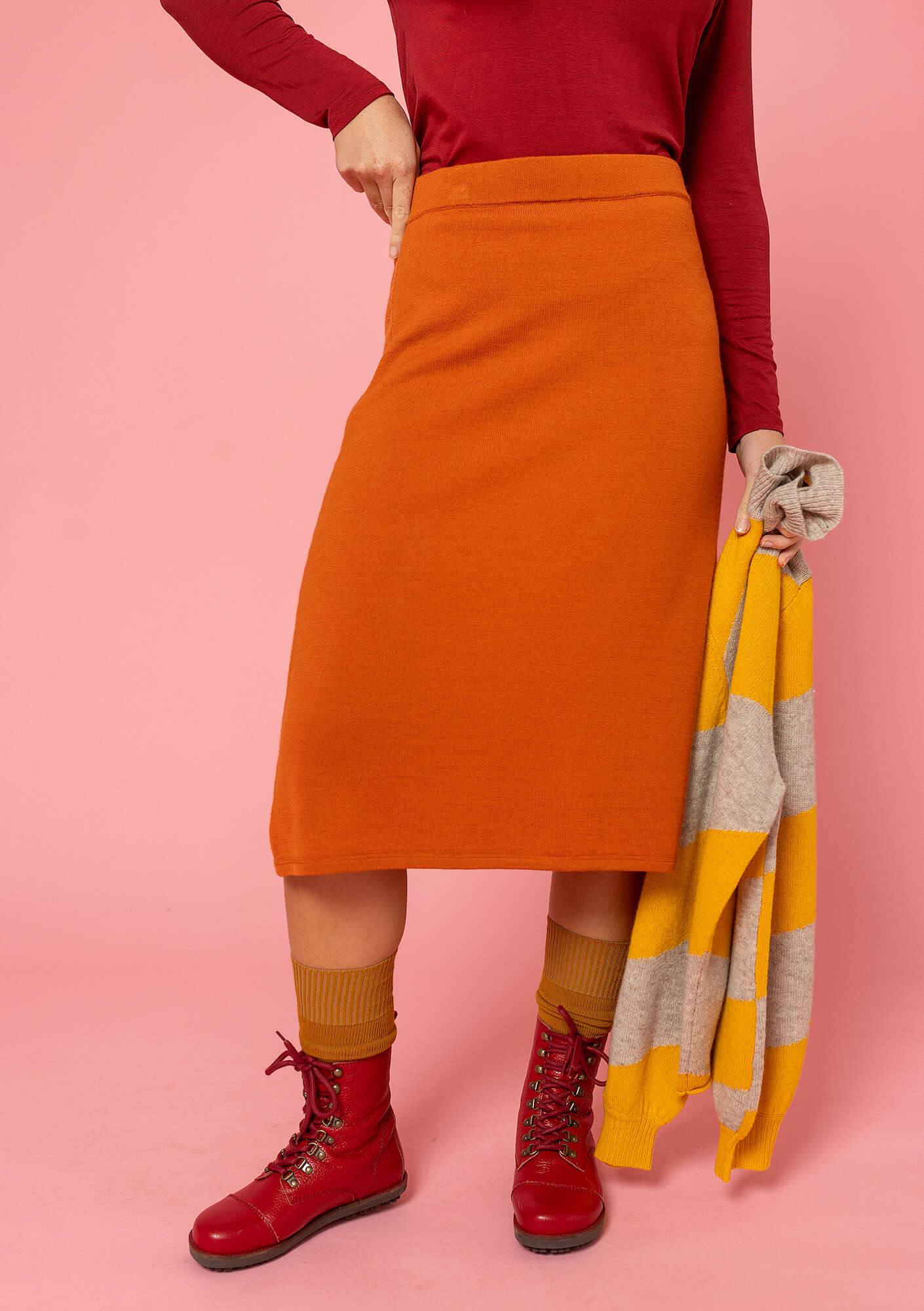 Knitted wool skirt burnt orange