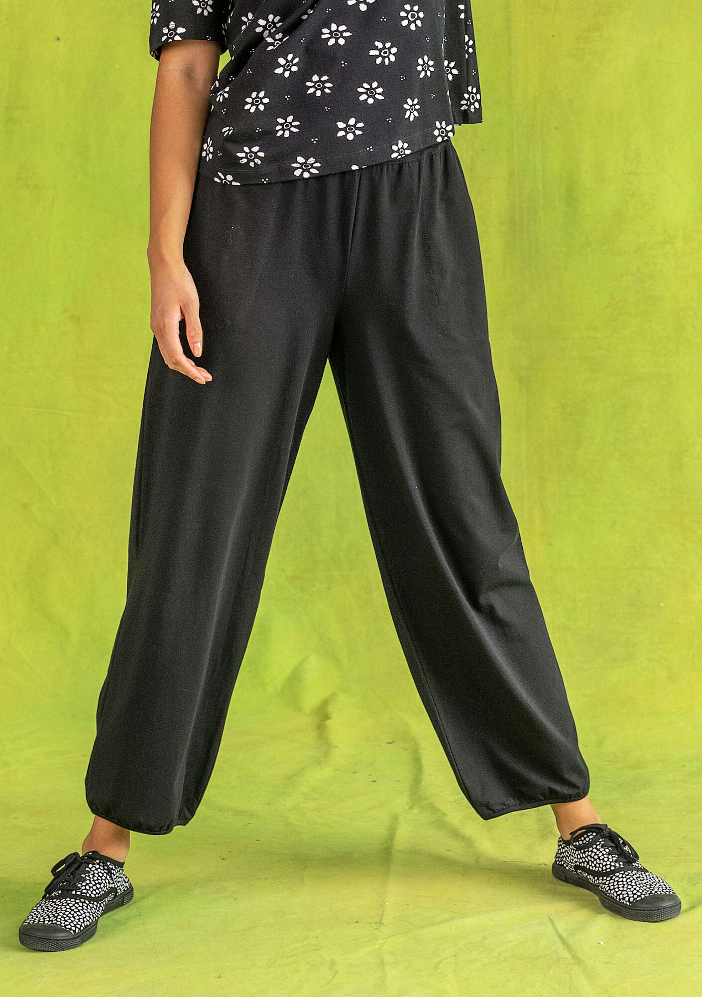 Pantalon en jersey de coton biologique/élasthanne noir thumbnail