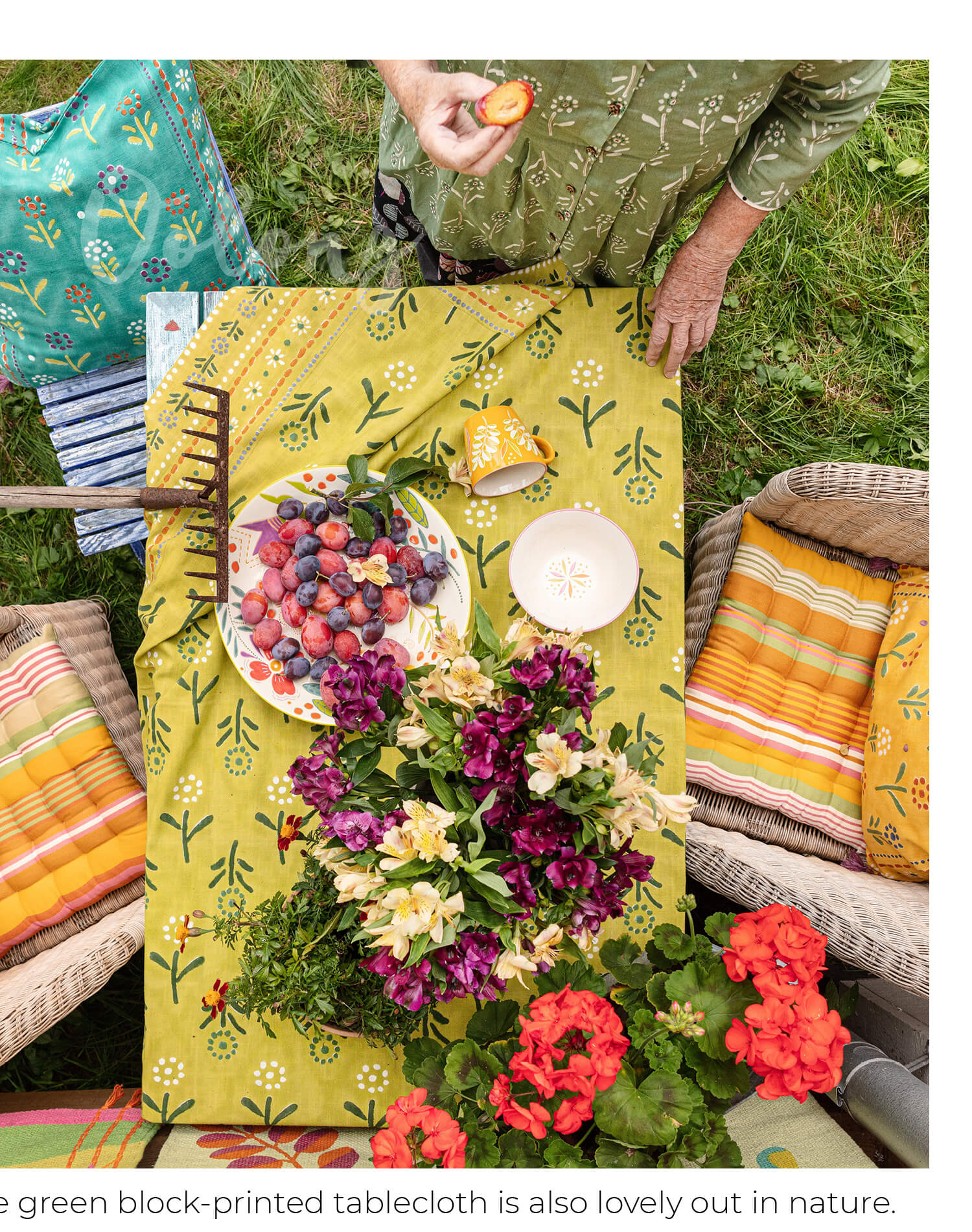 ”Chai” organic cotton tablecloth