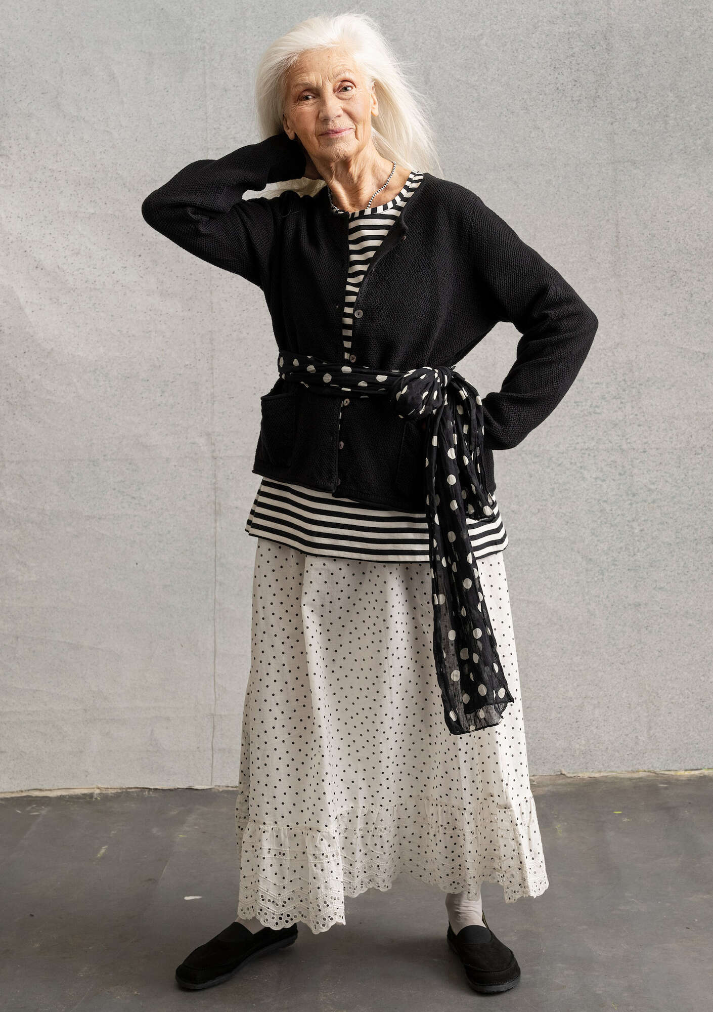 Moss-stitch knit cardigan in recycled cotton black