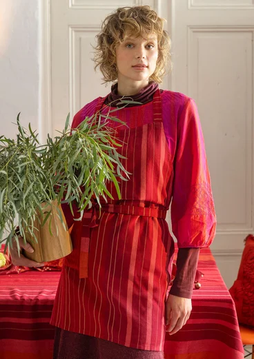 “Alaska Sky” organic cotton apron - poppy