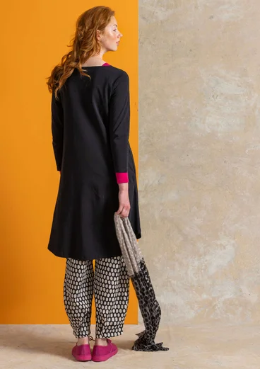 Tricot jurk "Theia" van biologisch katoen/elastaan - zwart