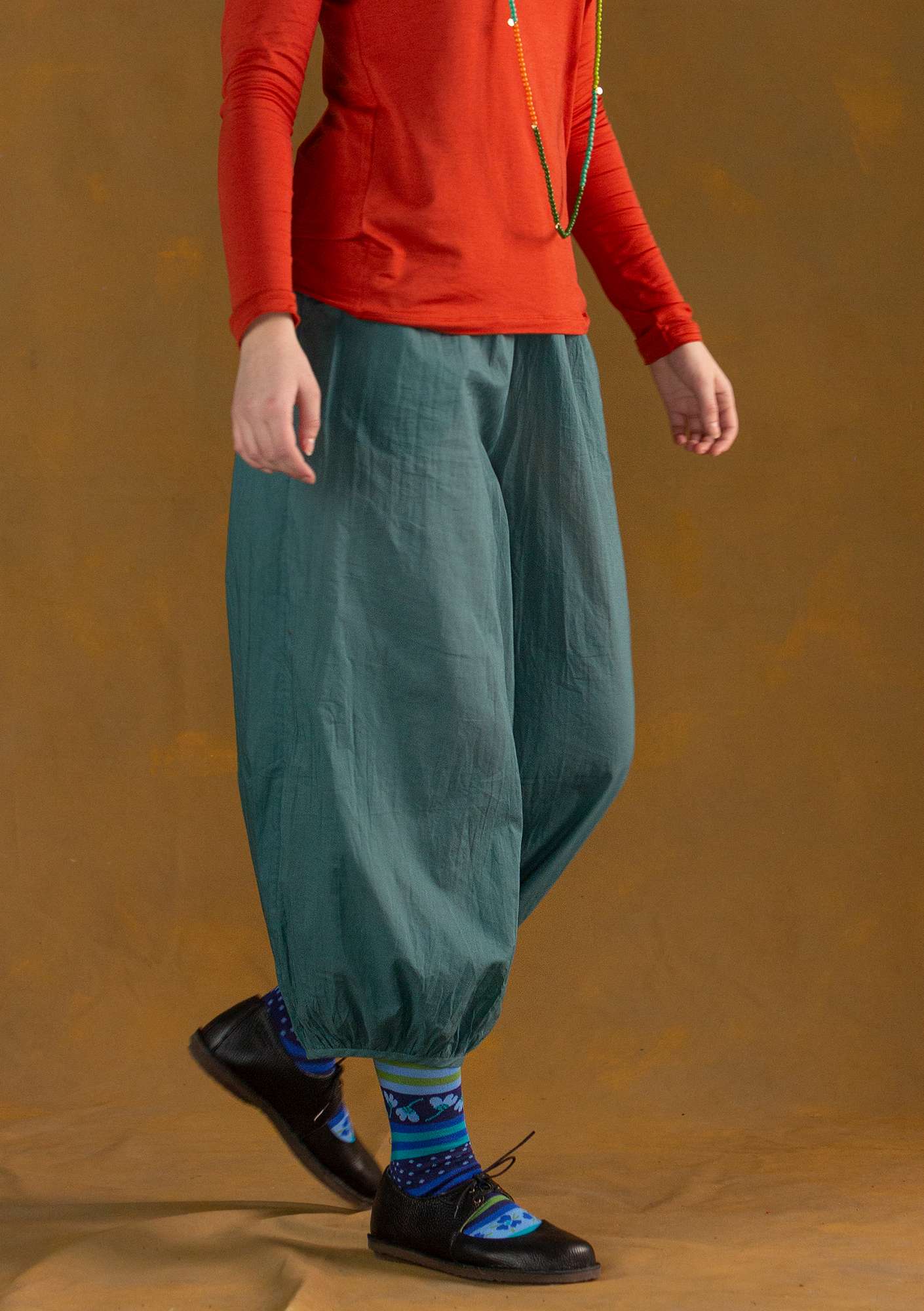 “Fruits” trousers in woven organic/recycled cotton opal green thumbnail