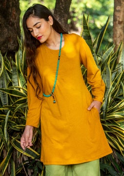 Solid-colored tunic mustard