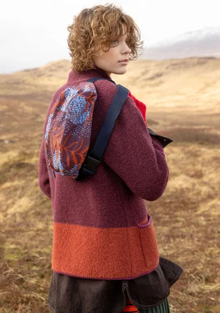 Gestrickte Jacke „Sälen“ aus Wollbouclé - aubergine