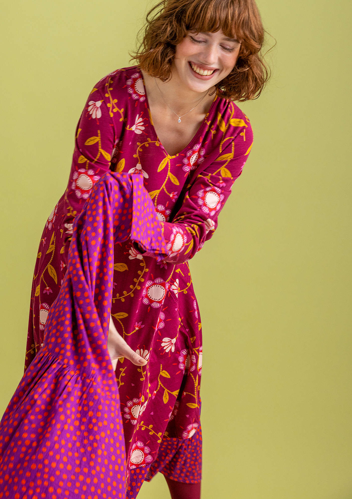 Tricot jurk  Strandglim  van biologisch katoen/modal donker hibiscus
