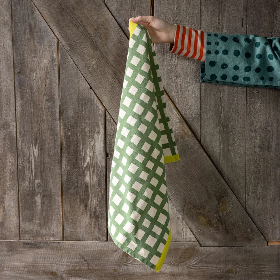 “Play” organic cotton tea towel - coriander