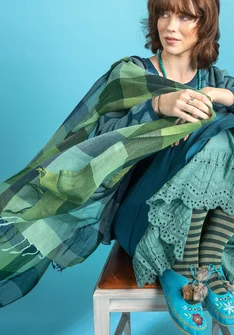 “Cleo” yarn-dyed wool shawl - indigo blue