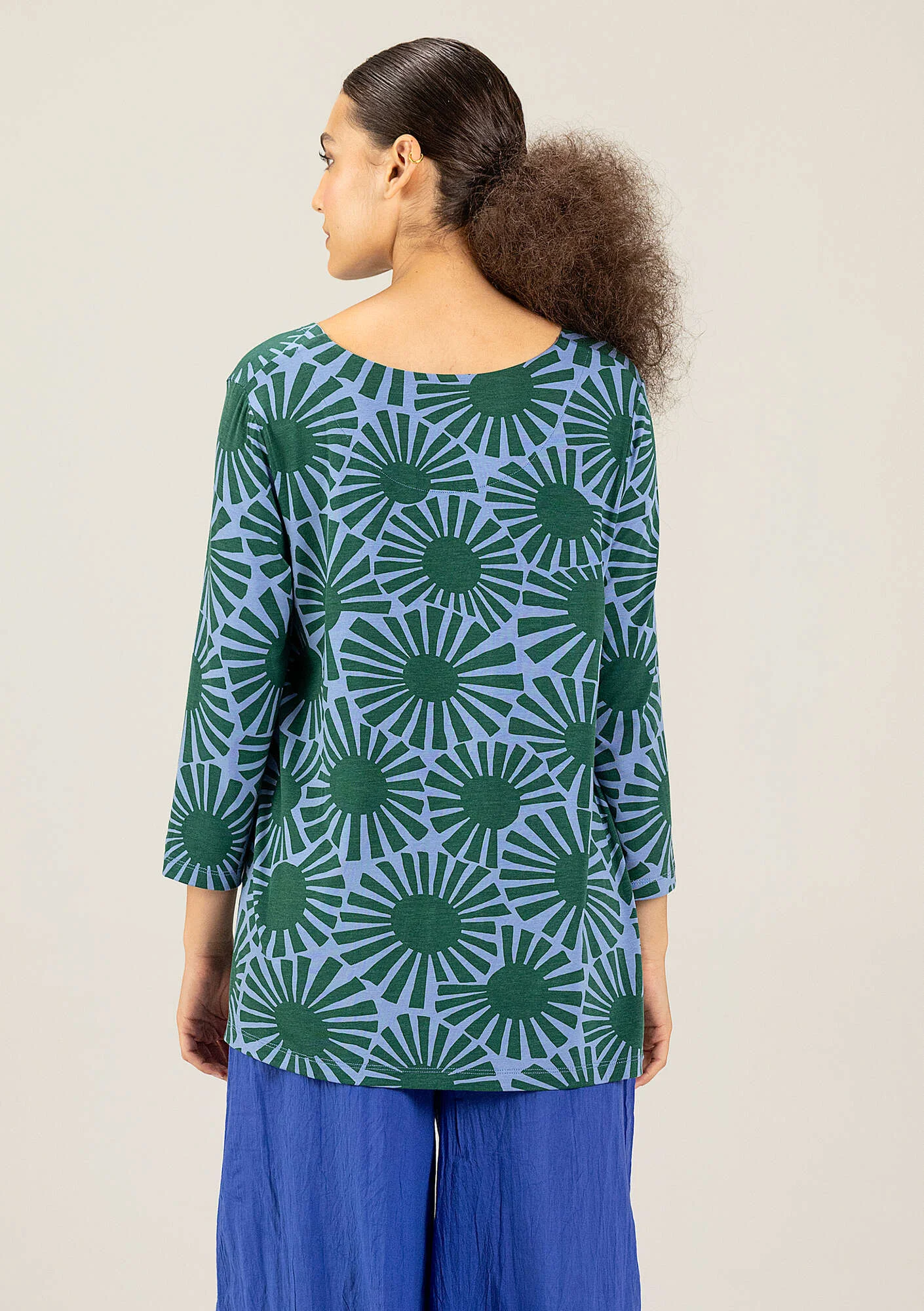 “Taiyoko” lyocell/elastane top - rainforest green