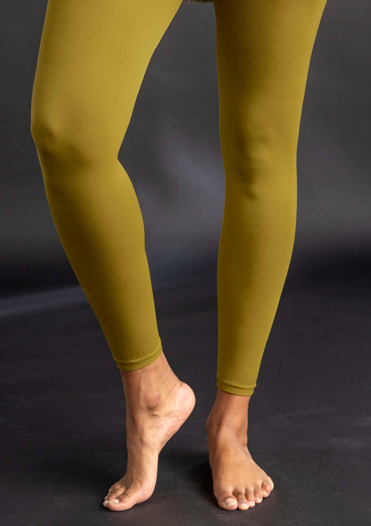 Solidcolour leggings made from recycled polyamide