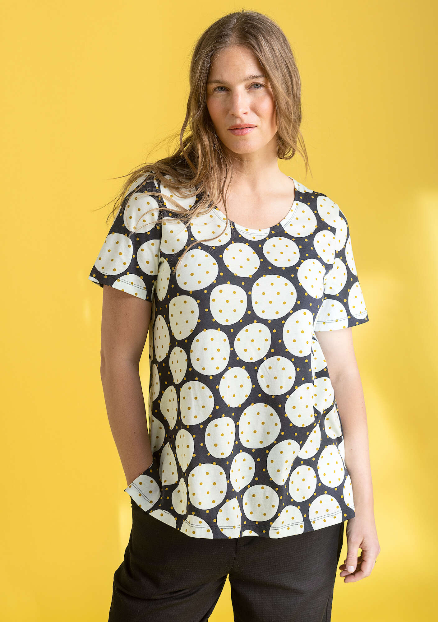 “Oriana” T-shirt in organic cotton/modal black/patterned thumbnail