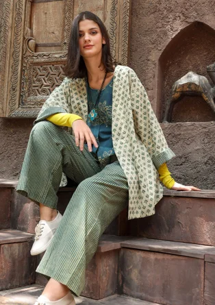 Kimono tissé ”Willow” en coton biologique - indigo vert