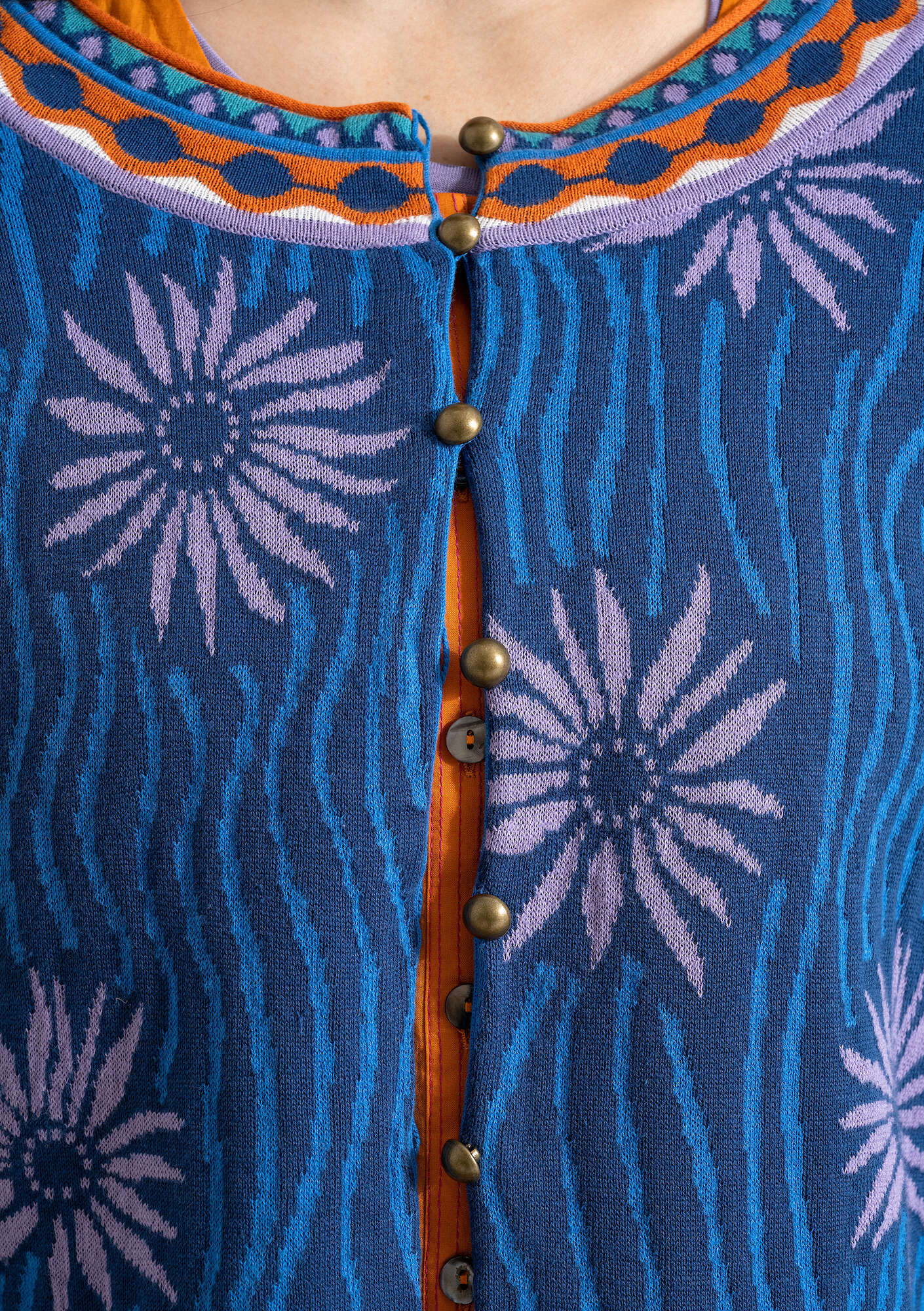 “Makutsi” cardigan in recycled/organic cotton indigo