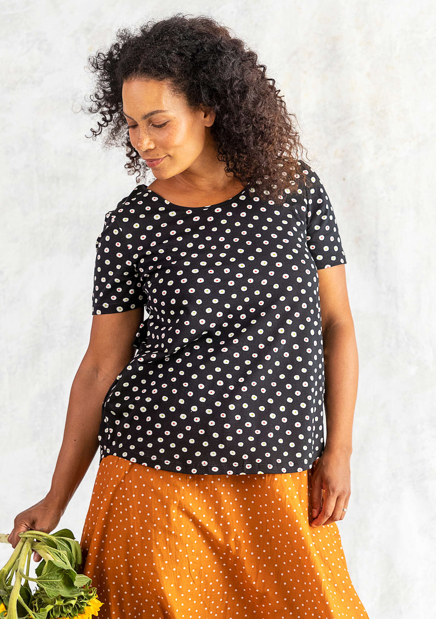 Ines short-sleeved jersey top in organic cotton black/patterned thumbnail