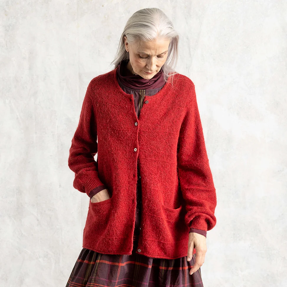 Cardigan in an alpaca blend - parrot red/melange