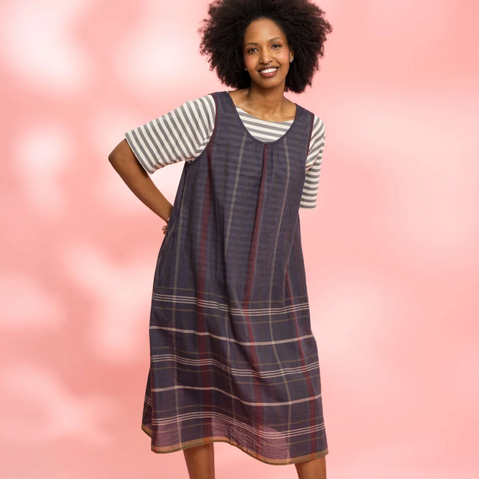 Sleeveless patterned organic cotton dress - ash grey