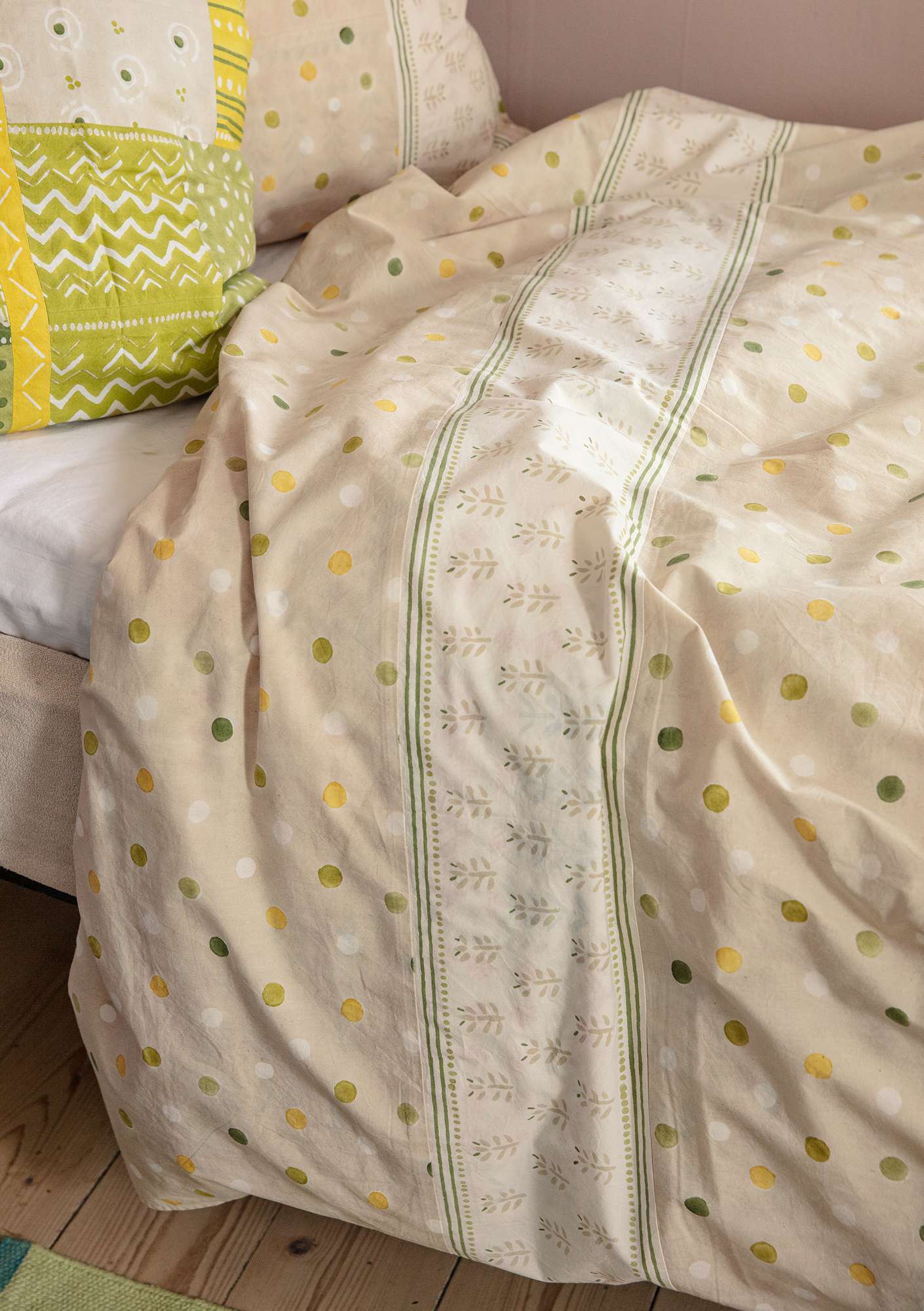 Blockdruck-Bettbezug „Chandra“ aus Öko-Baumwolle   apfelgrün