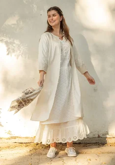 Besticktes Webkleid „Amisha“ aus Bio-Baumwolle/Leinen - feder