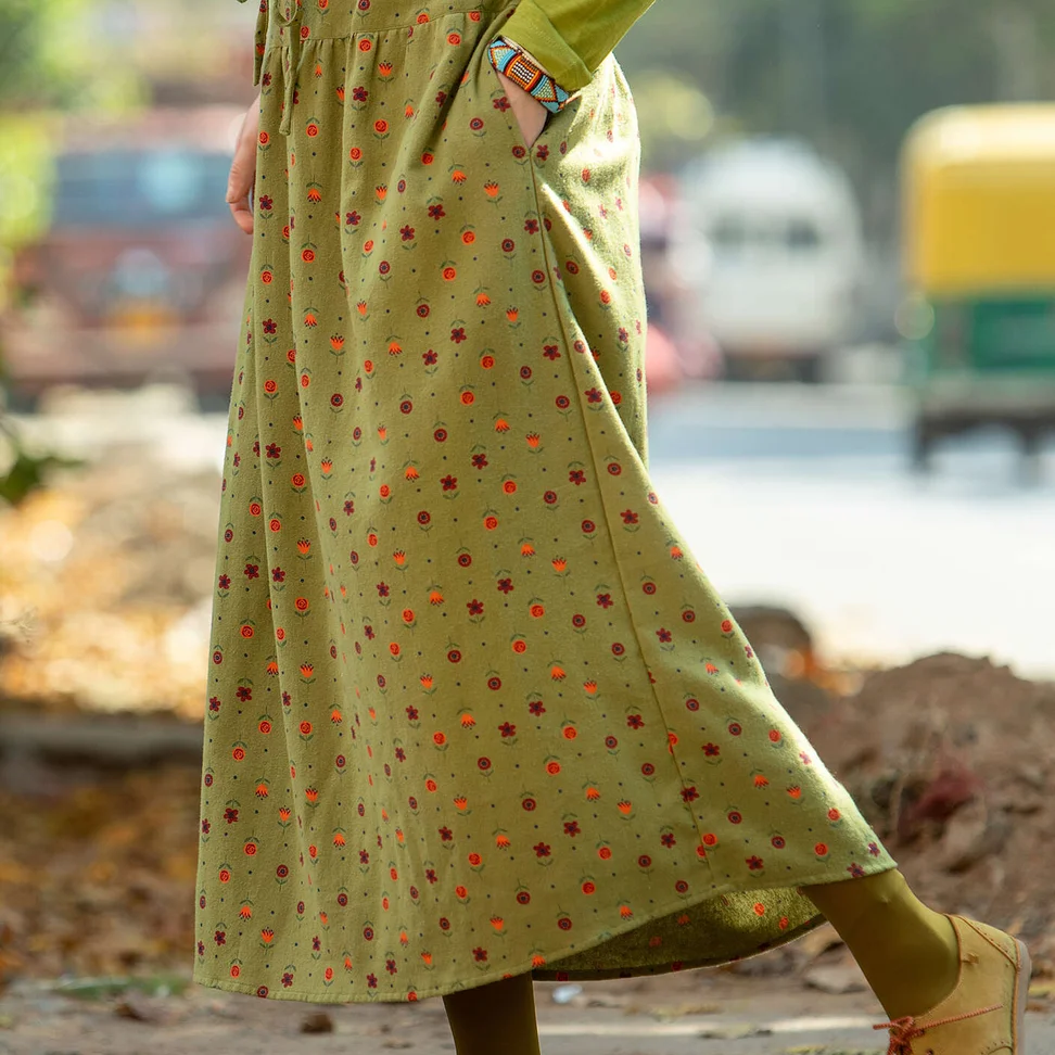 Webrock „Tristan“ aus Bio-Baumwolle - avocado