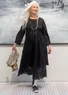 Robe "Silvertärna" en coton biologique tissé (noir M)