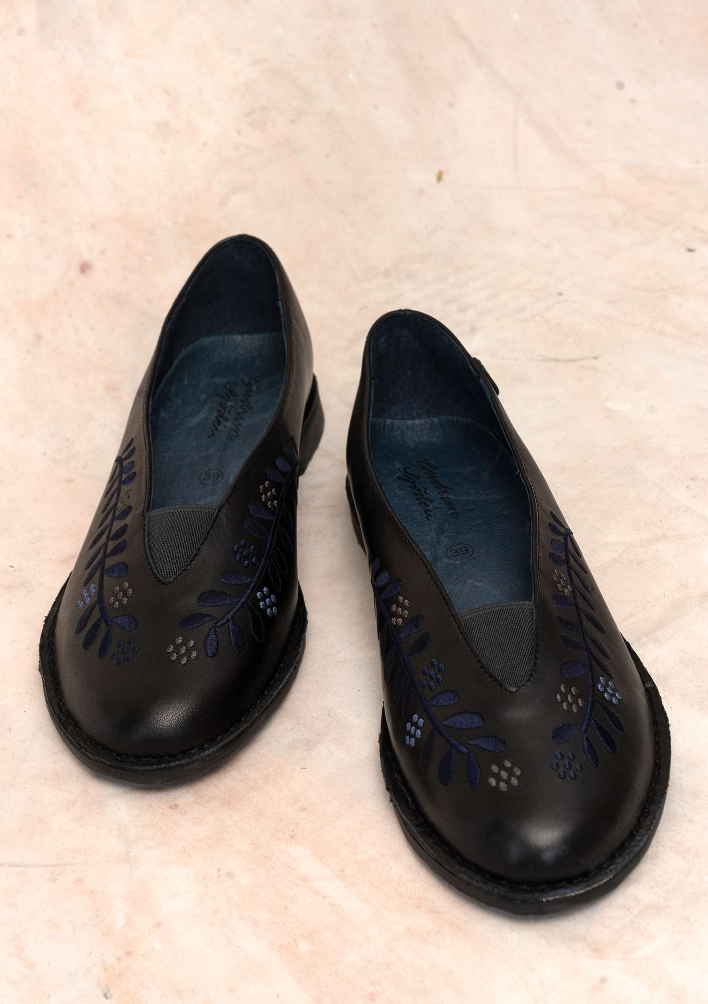 Chaussures ¨Lily¨ en cuir nappa noir thumbnail