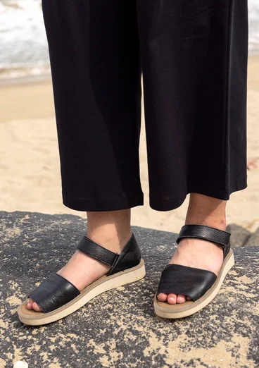 Leather sandals - black
