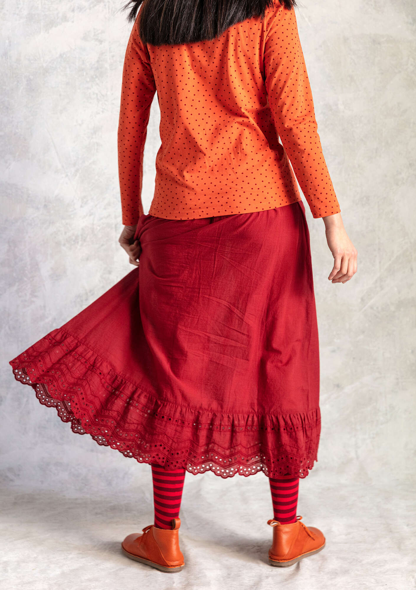 “Pytte” woven organic cotton underskirt agate red thumbnail