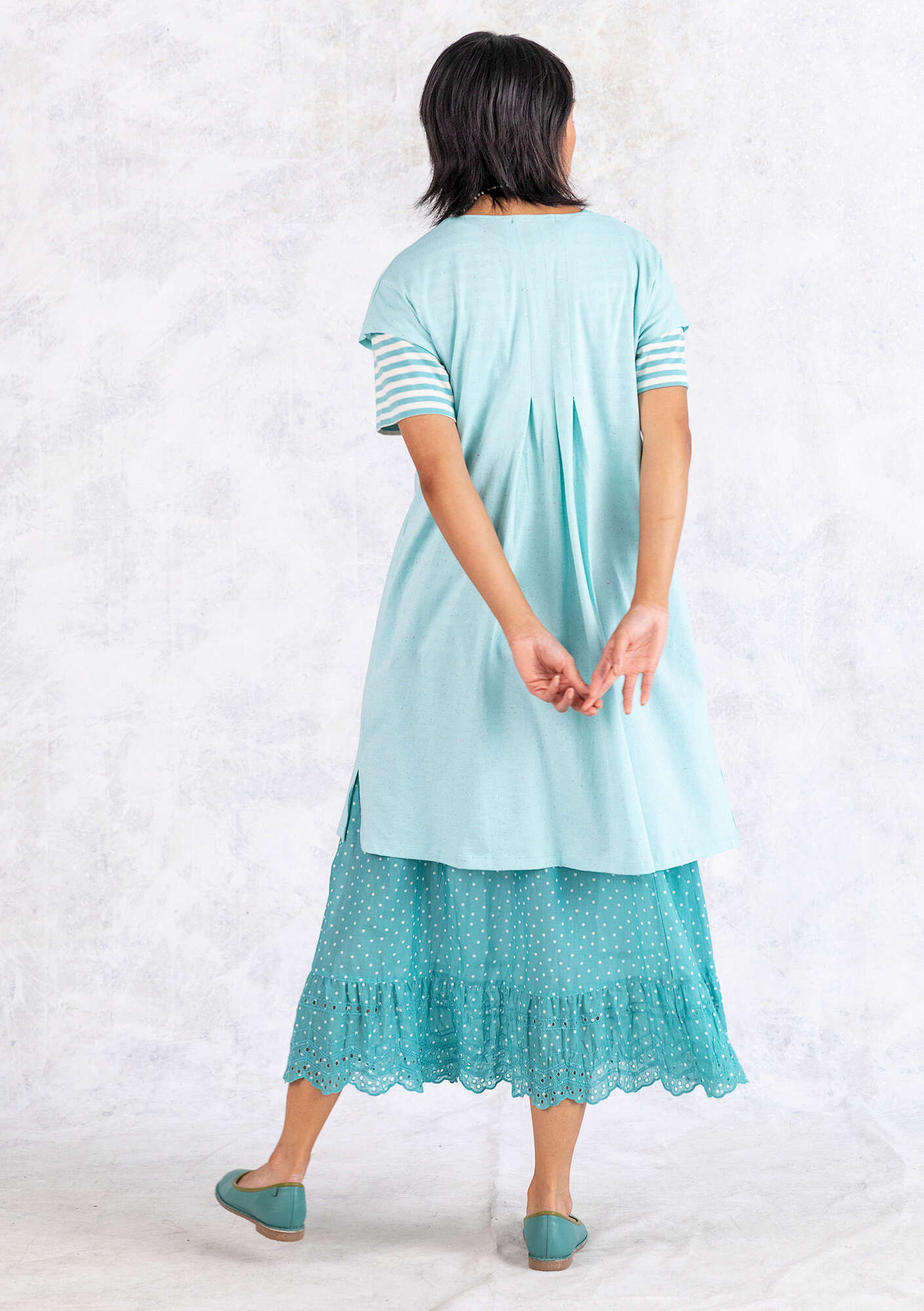 “Molly” jersey dress in nubby organic cotton light meadow brook thumbnail