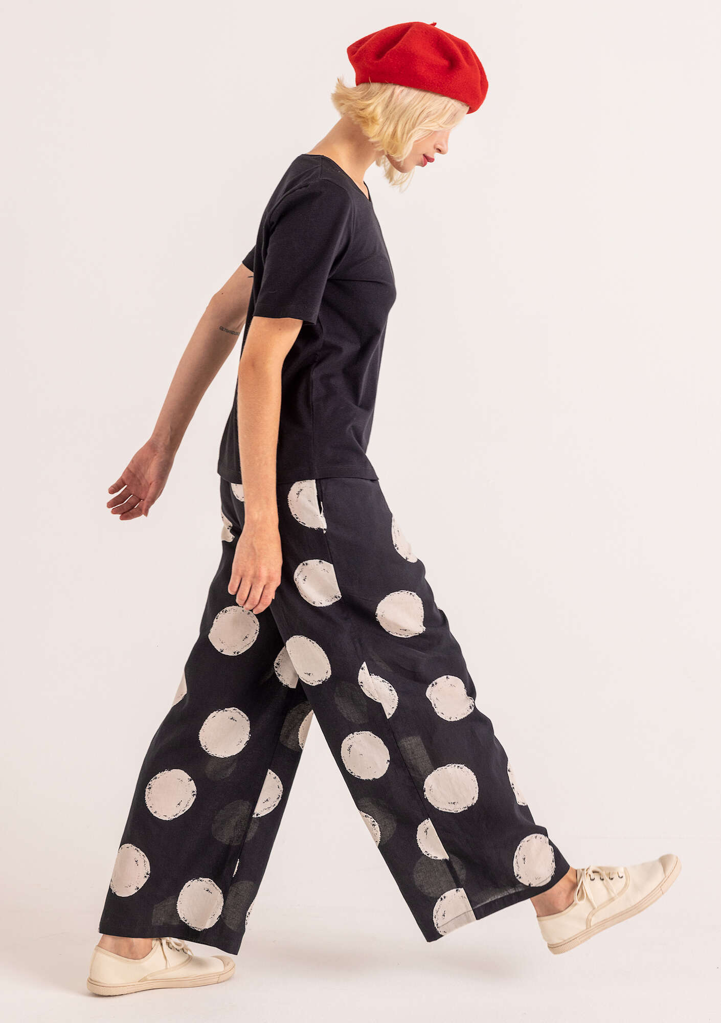  Woven “Palette” pants in organic cotton black/patterned