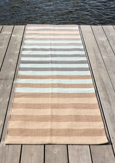 “Suiheisen” organic cotton hallway mat - frost green