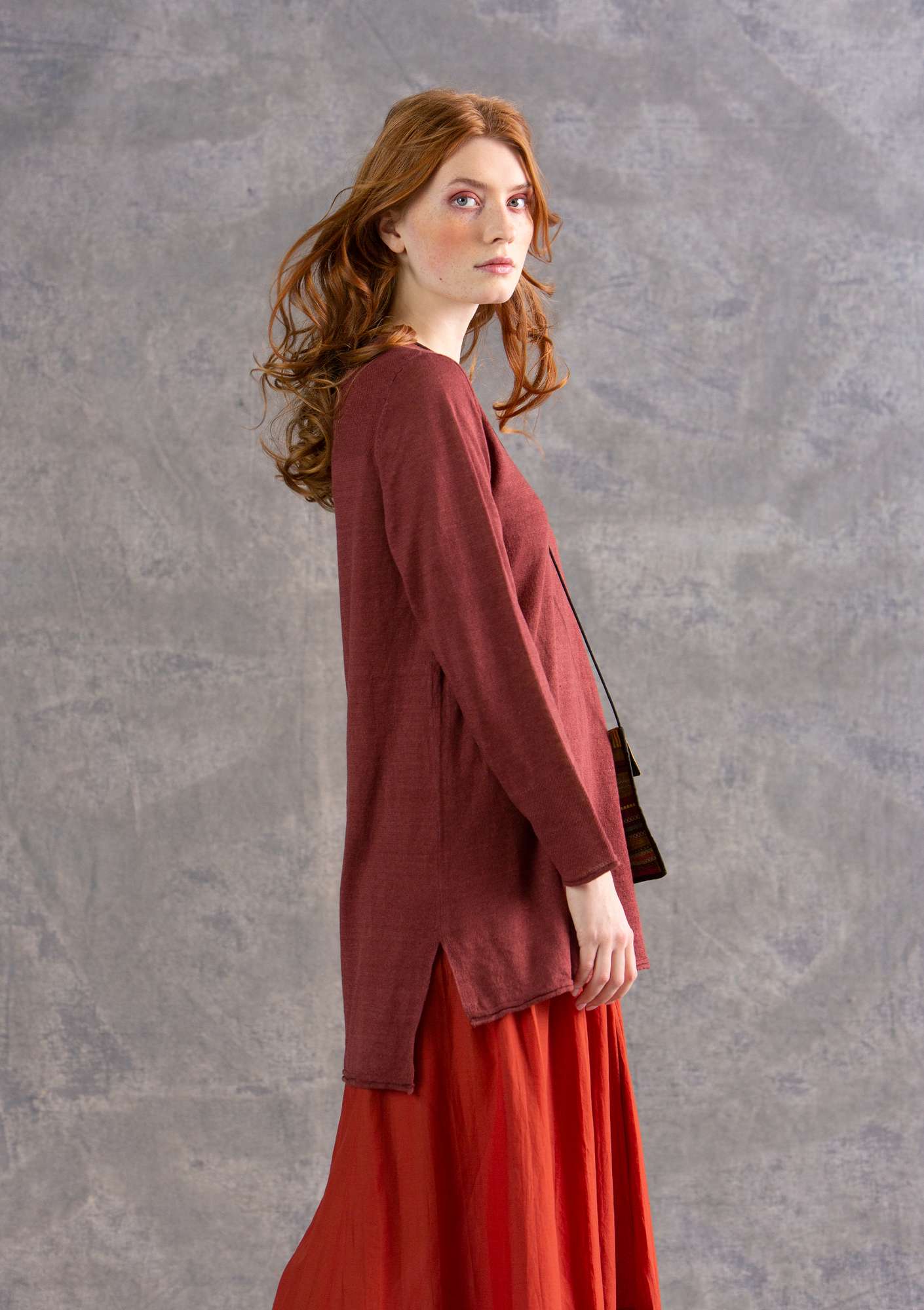 Tunic in a recycled linen knit fabric red curry thumbnail