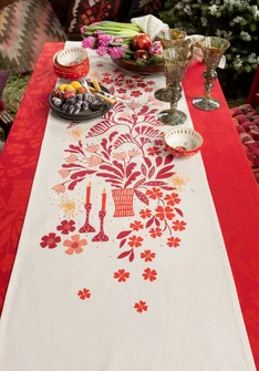 “Gnistra” table runner in organic cotton - tomato