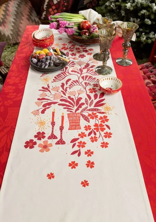 “Gnistra” table runner in organic cotton - tomato